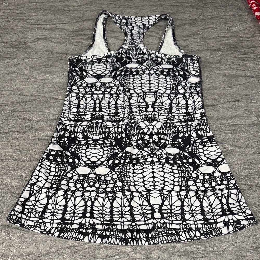 Lululemon Tank Top - Picture 2 of 4